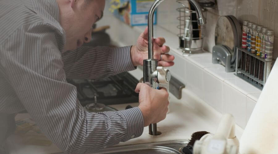 Expert burst pipe repair services in Harper, IA